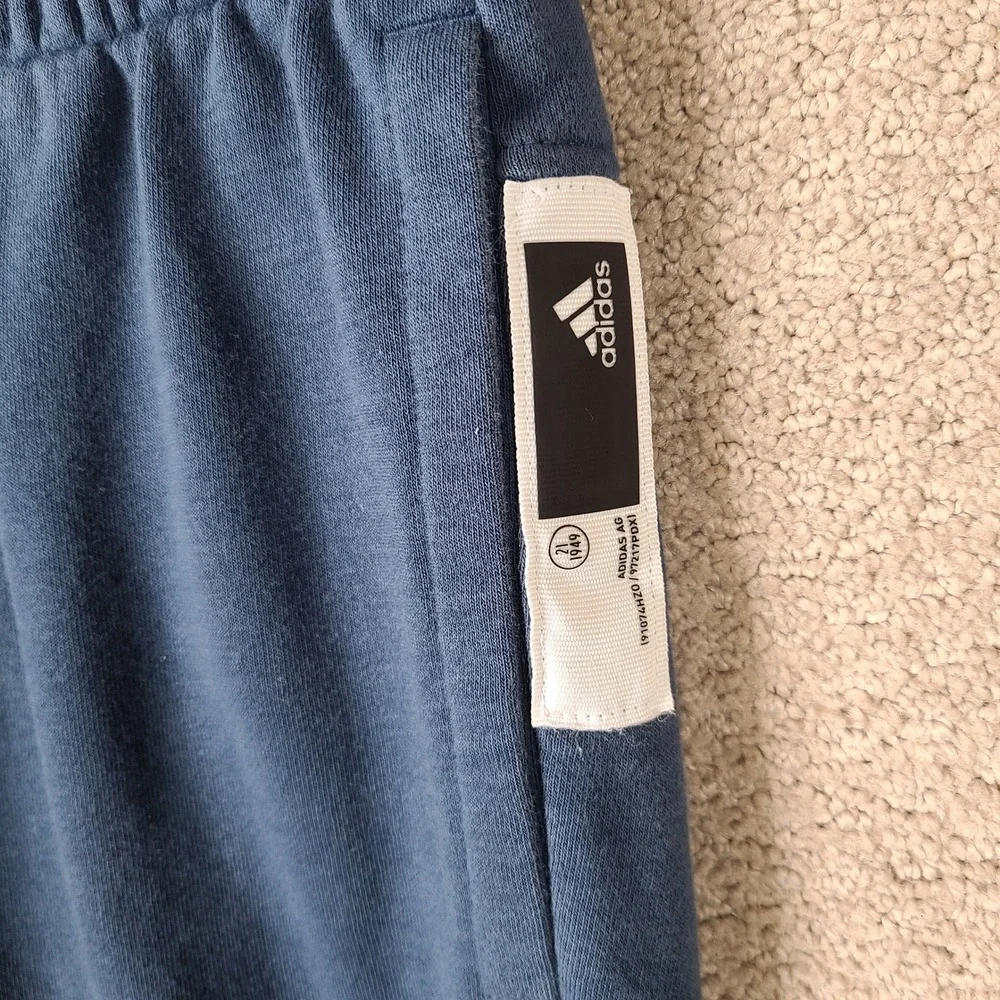 adidas thanks looking